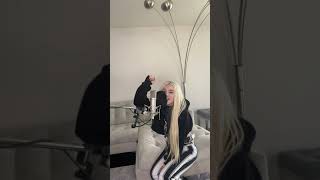 Ava Max - Kings & Queens Acoustic (At Home Sessions)