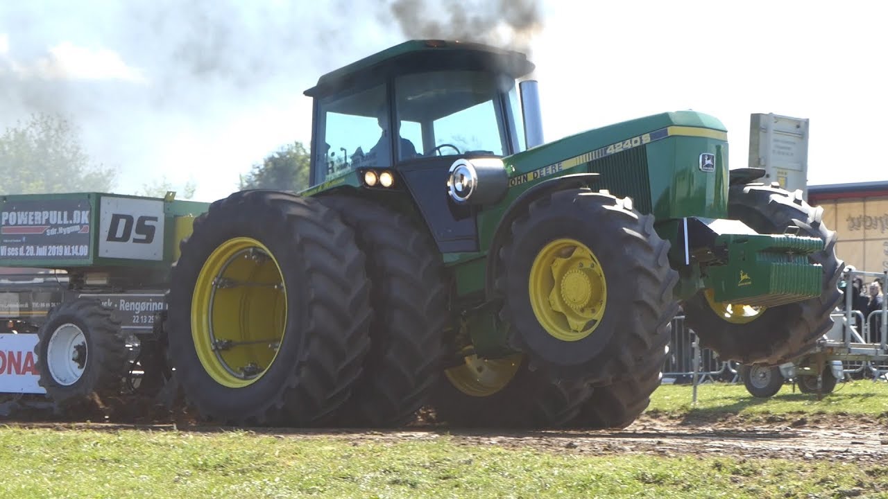 John Deere 4000series Tractor Pulling Compilation Pure Power