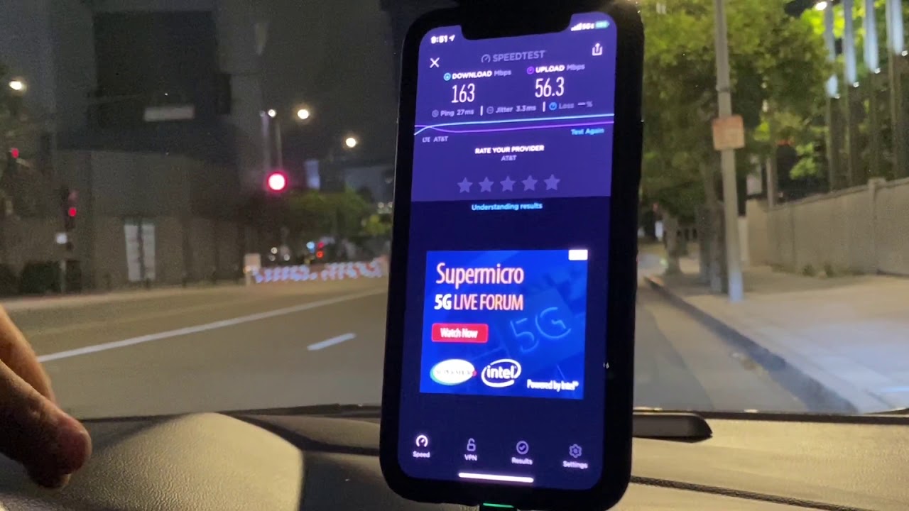 Impressive AT&T 5GE speed tests by Staples Center - YouTube