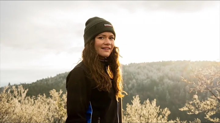 JE RENCONTRE MIKE HORN ft. Jessica Horn