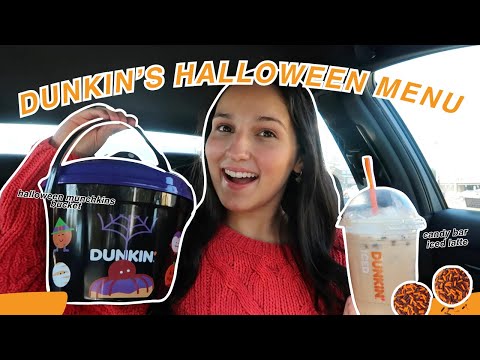 trying DUNKIN'S HALLOWEEN MENU 2025🎃🍩 (candy bar signature latte, spider donut, munchkins bucket)