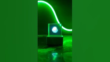 It’s just an ice cube bro #minecraft #ice #cube #3d #nostalgia #hologram #fyp
