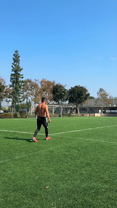 Morning coffee #futbolskills #freestylefootball