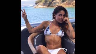 Irmak Ünal Bikinili Hali Çok Şaşirtti