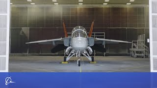 T7A Red Hawk “Red Tail” jet makes debut