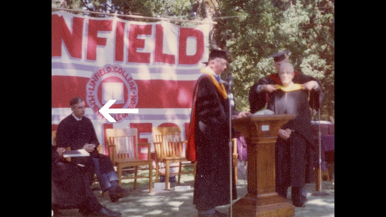 Linfield College 1982 Commencement Mr. Rogers/Fred Rogers honorary