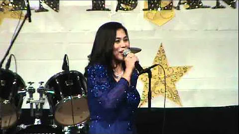 Judith Rivera ..One Moment in Time Pinoy Idol 2010...
