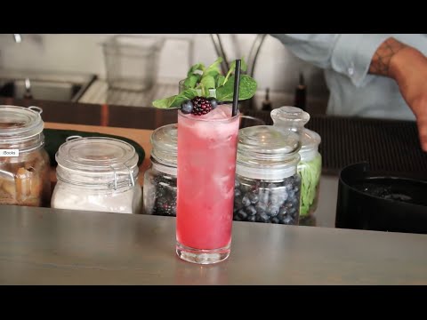 how-to-make-a-dragonberry-mojito---wabi-house