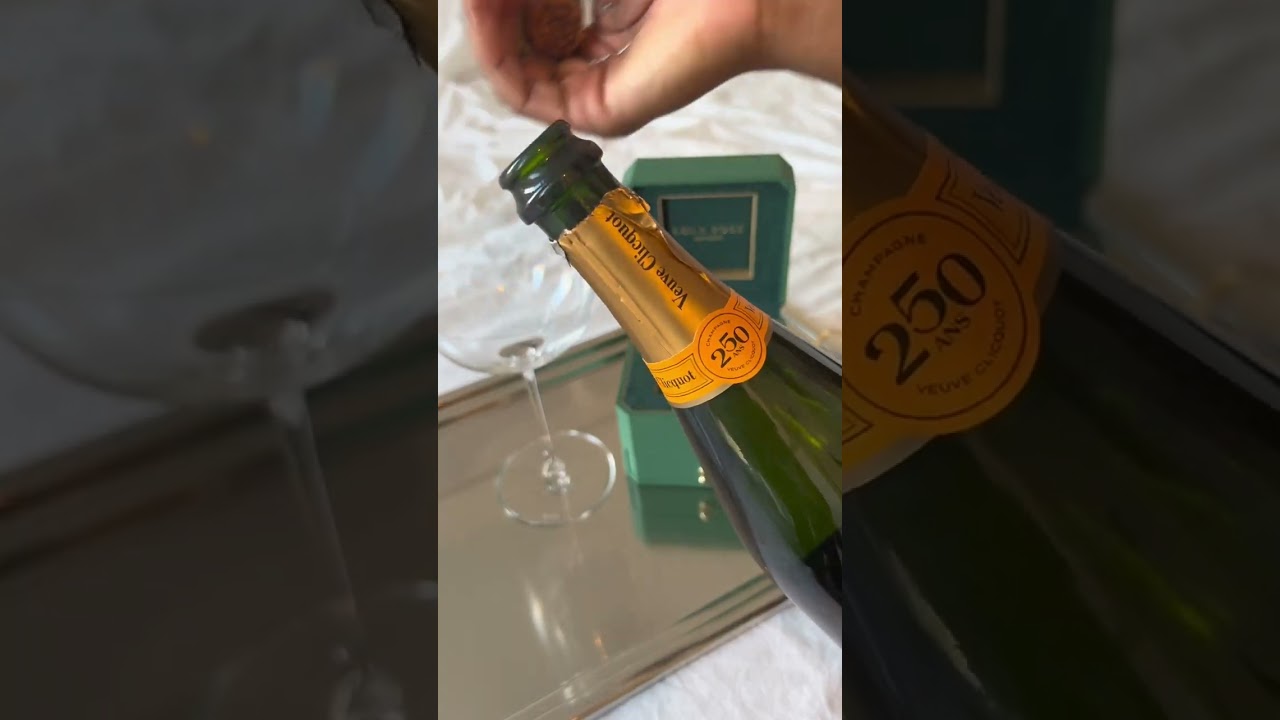 Unboxing my Lola Rose Minimalist Watch