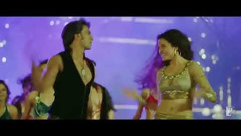 Thumbnail of Dum Dum | Full Song | Band Baaja Baaraat | Ranveer Singh, Anushka Sharma, Benny Dayal, Himani Kapoor