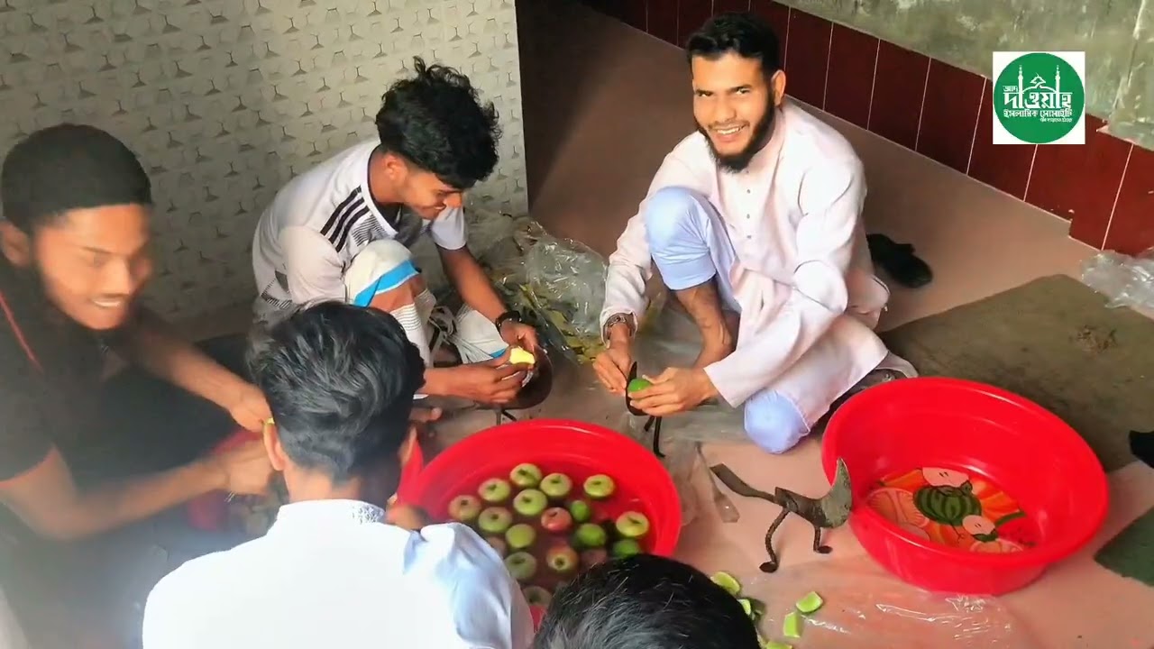 ১ বছর পূর্তি উপলক্ষ্যে ইফতার পার্টি ও দোয়া মাহ্ফিল 