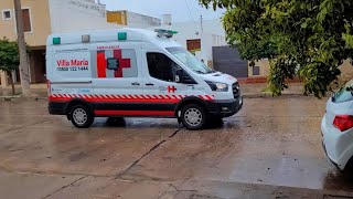 Ambulancia Red De Emergencias Sanitaria Federal Por Calle Buenos Aires