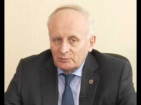 Силовые машины директор