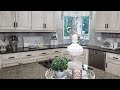 HOW TO ACCESSORIZE A KITCHEN/ INTERIOR DESIGN