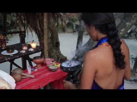 Vídeo: Temazcal: Sweat Lodge tradicional mexicana