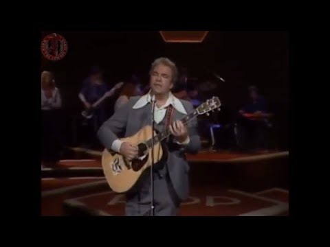 Hoyt Axton -