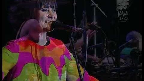 Swing Out Sister "You On My Mind" Live At Java Jazz Festival 2009