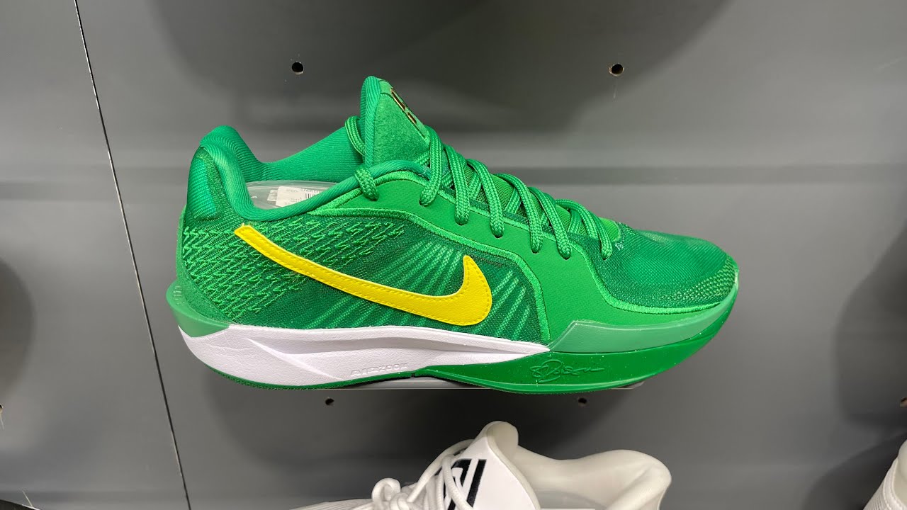く*ち様 NIKE Sabrina 2 Nike Sabrina 2 | Foot Locker