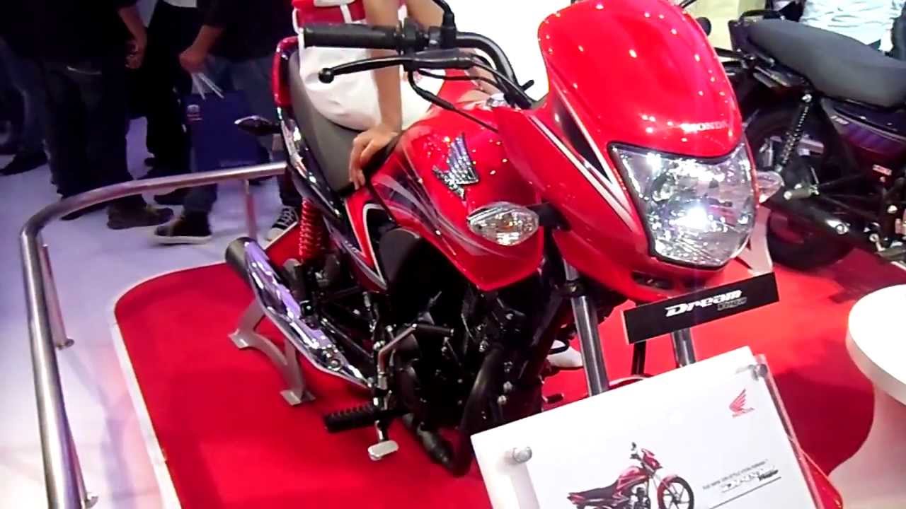 sportsbikeshop leeds Honda Dream Yuga in Passion Red at 12th Auto Expo 2014 The Motor Show Greater Noida