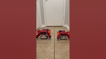 Dual Optimus Prime truck mode all views #transformers #optimusprime #truck #robosen #robot #shorts