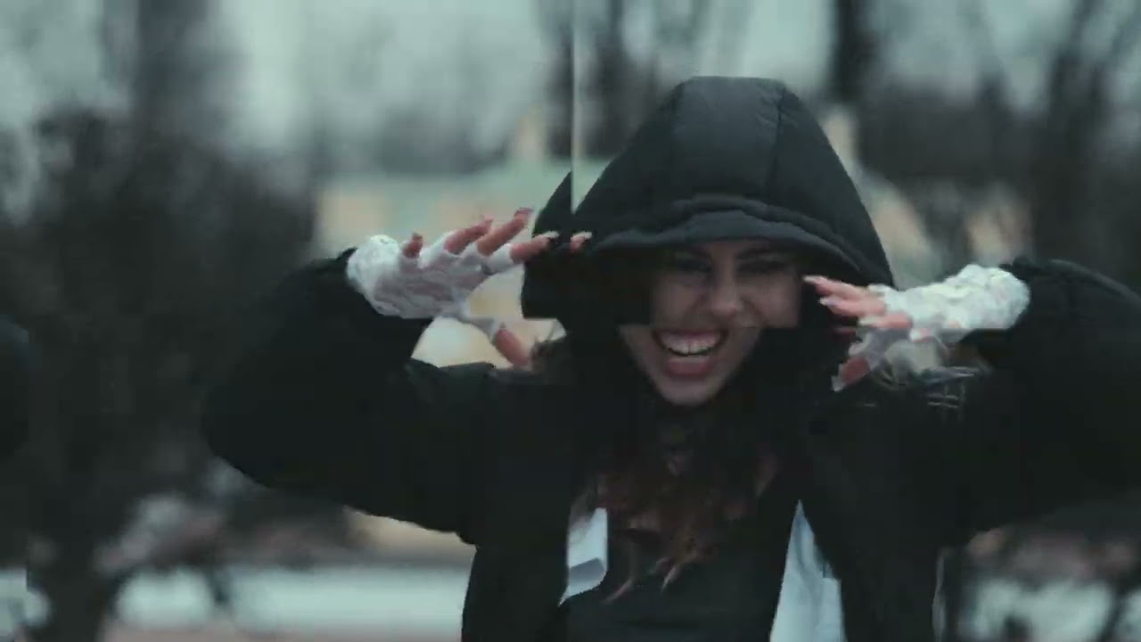 Παρακολούθηση LERA LERA, HBKN - ТАРТАРАРЫ στο YouTube