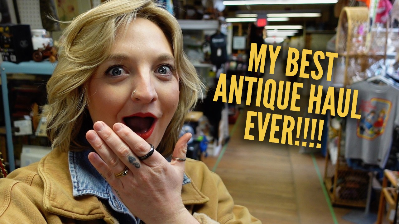 my best shopping haul yet! | Visiting Canada's largest Antique Mall