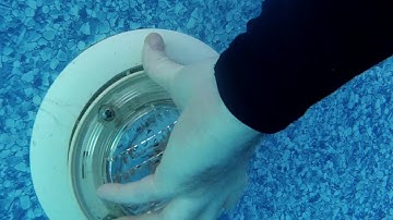 How To Remove A Pool Light