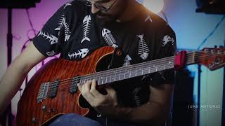 Video thumbnail of "Epic Modern Progressive Rock Guitar Solo"