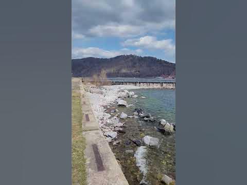 Байкал в мае: прозрачная вода и вид на поселок - YouTube