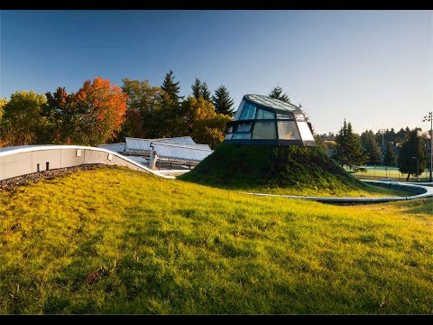 Video: Autonomy Under A Green Roof: VanDusen Botanical Gardens Visitor Center In Vancouver