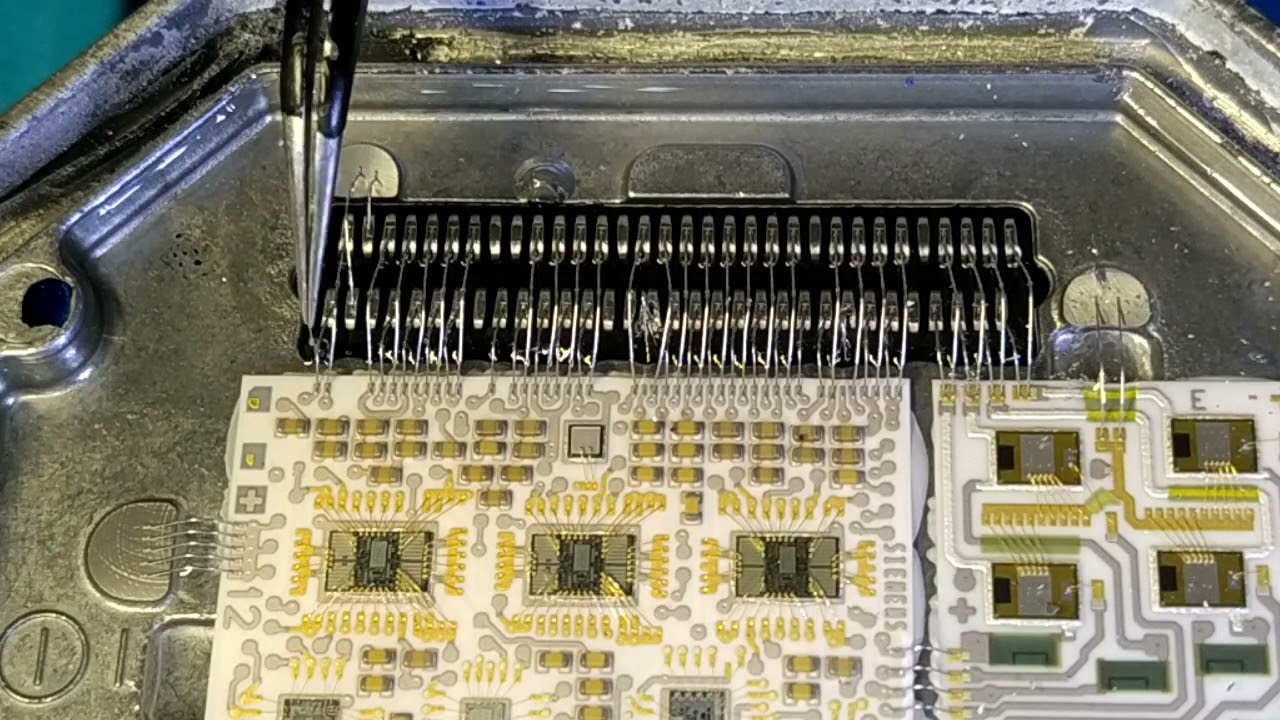 Z18XE opel ECU Siemens 5wk9 157