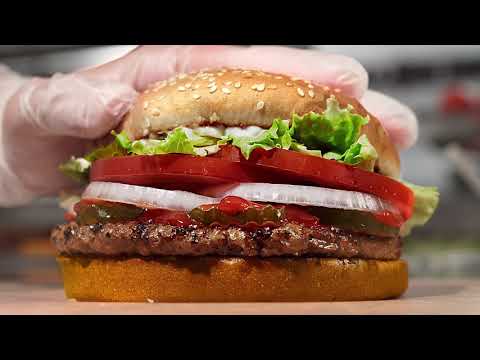 Vidéo: Burger King Japan Vend Maintenant Des Burgers Tout Noirs