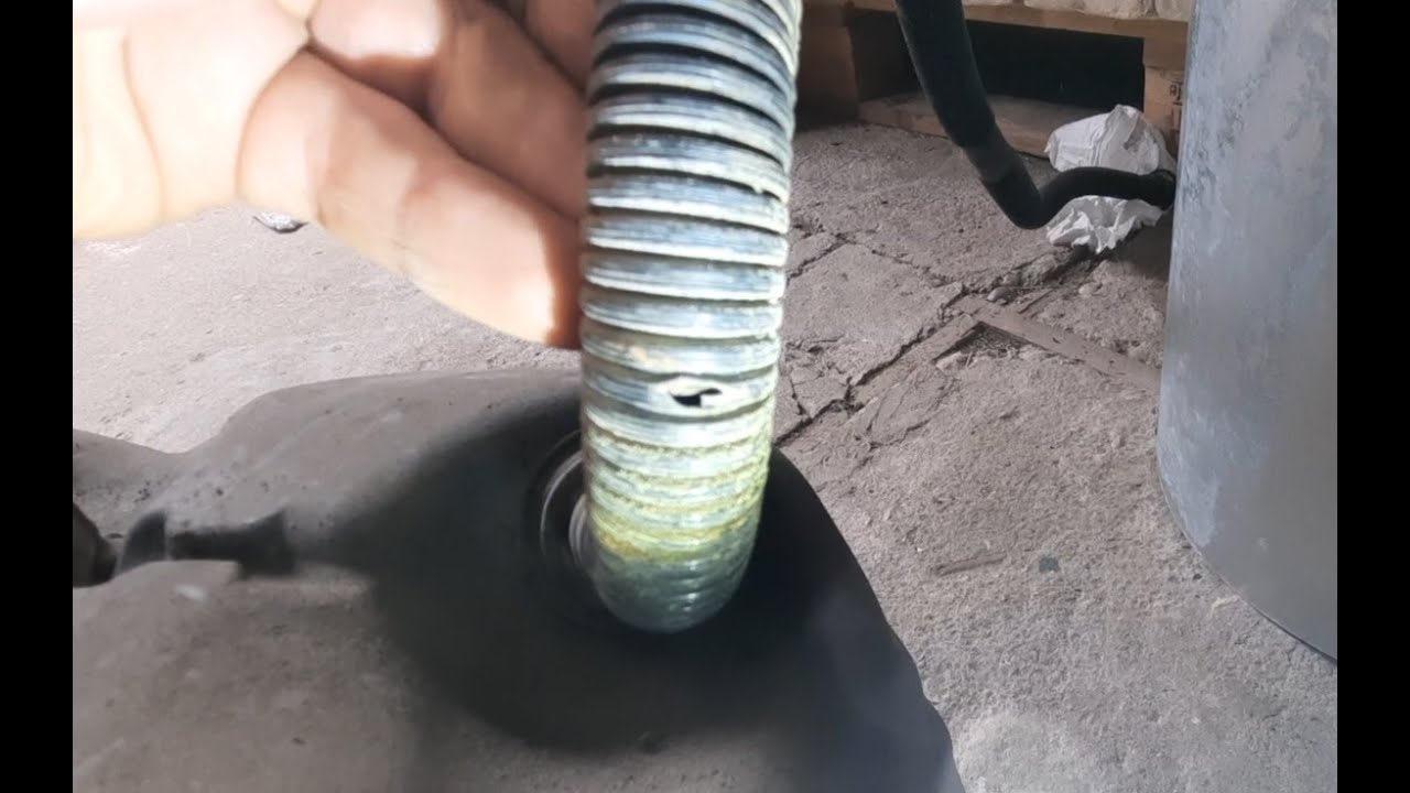 Why your BMW E90 leaks fuel