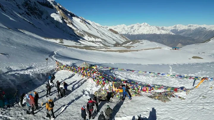 Thorung La Pass. Annapurna Circuit trail. Nepal