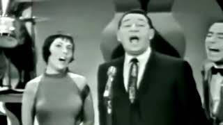 Louis Prima & Keely Smith Just a Gigolo (I Ain't Got Nobody) HQ audio studio chords