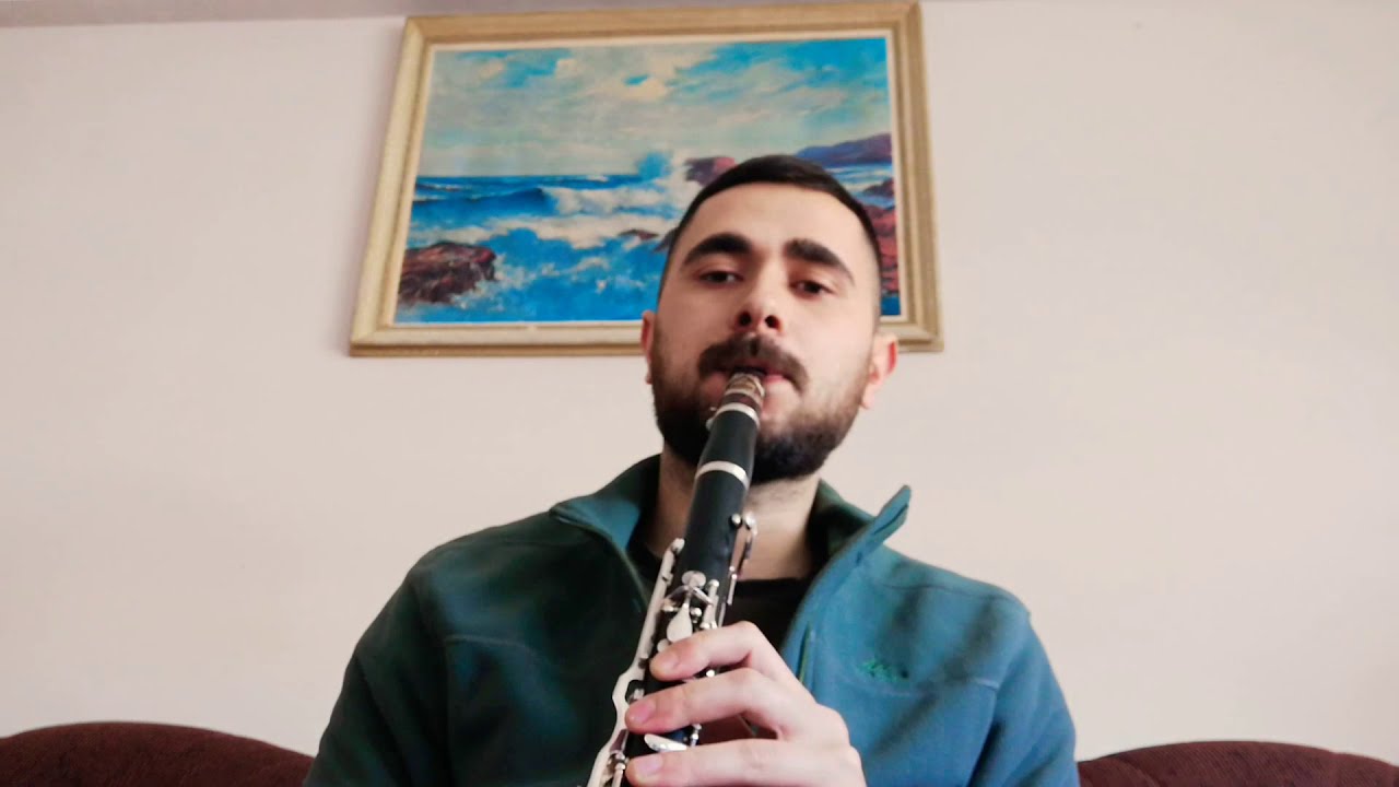 Klarnet te ses çıkartmayı gösterdim ses çıkarmanın püf noktası.