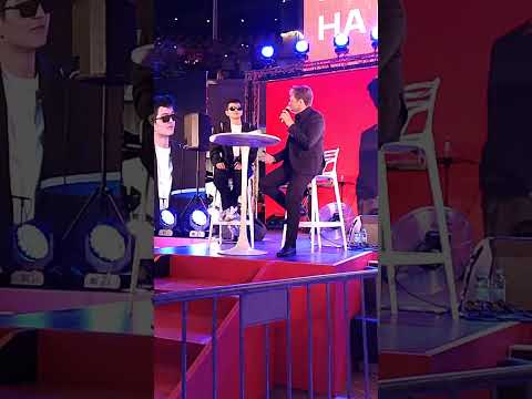 Akmal' интерьвью в ТРЦ Европолис Ростокино