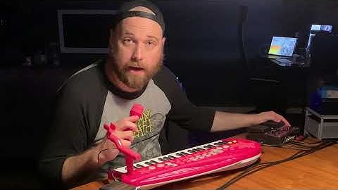 Pink Prototype Circuit-Bent Keyboard!