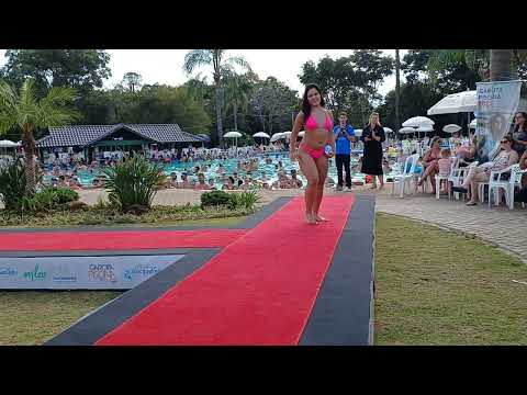 Desfile da Garota Piscina no @machadinhothermas