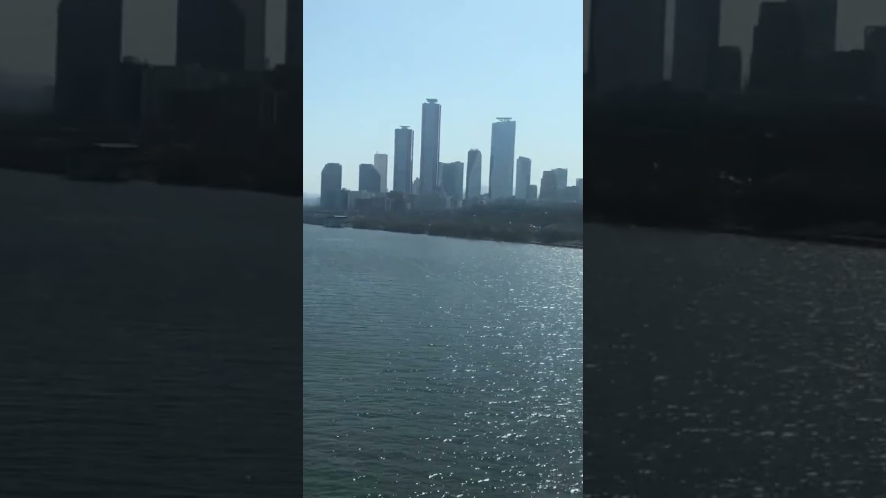 20240308 View of Dangsan Railway Bridge on Han river (Dangsan Station to Hapjeong Station) 