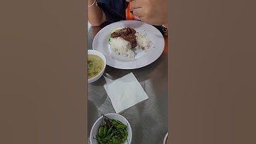 Quán cơm sườn nướng đông khách ngay ngã ba Sùng Đức, Gia Nghĩa #dulich #food