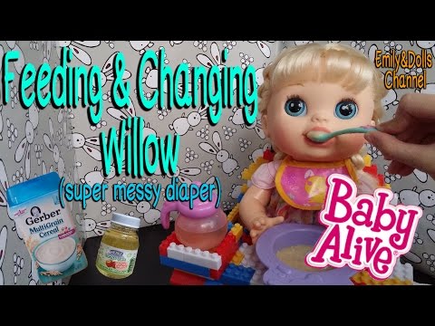 Feeding Baby Alive Real Surprises Doll Willow Cereal & Apple Juice🍹+ Changing SUPER Messy Diaper!