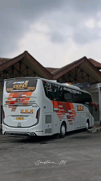 Story Wa Bus Eka Cepat 7025 #busmania #cinematicbusindonesia #ekacepat #ekamira #shortvideo