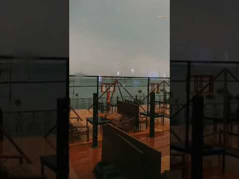 اعصار شاهين وصل جيزان