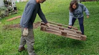 3 DIY BEAUTIFUL DECORATIONS WITH PALLETS FOR YOUR GARDEN #PALLETS