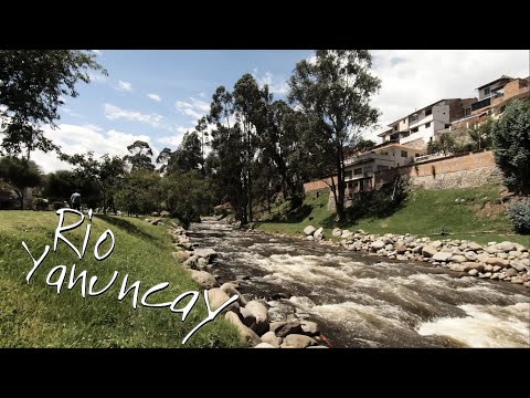 Exploring Ecuador: Rio Yanuncay River Walk