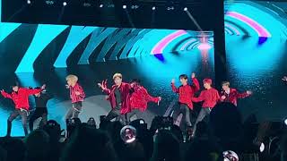 Stray Kids - Miroh (01/29/2020)