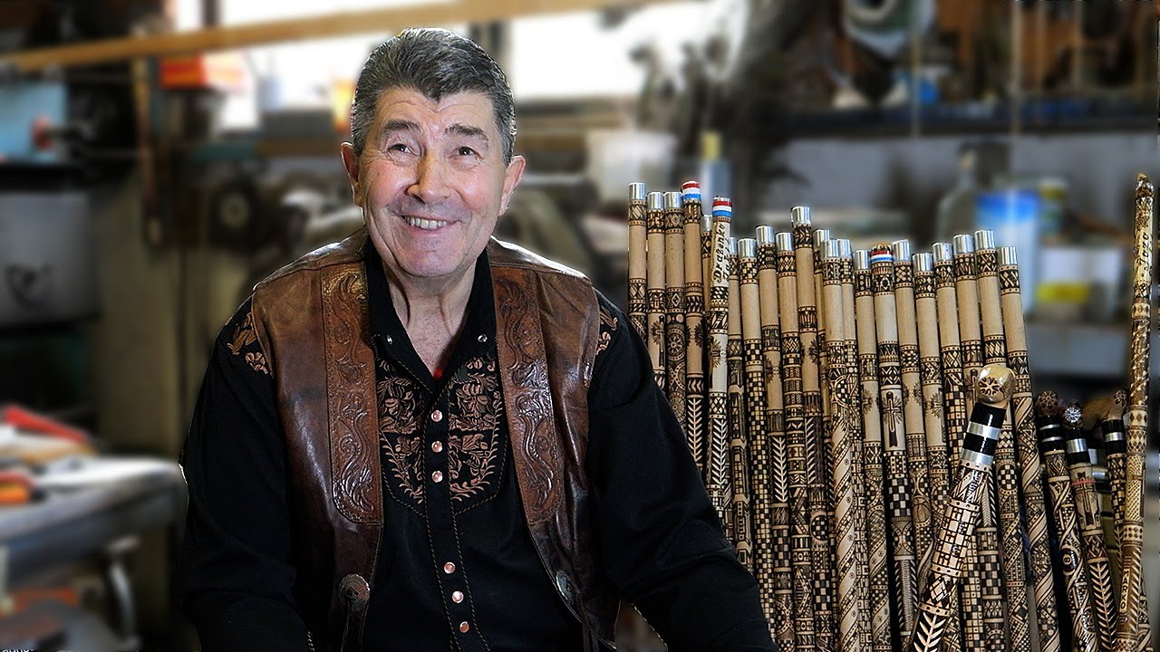 Švicarski penzioner ručno izrađuje unikatne štapove za šetače