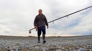 Surfcasting Tips for Beginners NZ - Tackle, baits, & how to catch