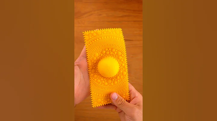 Raviolone with a ravioli mold #pasta #ravioli